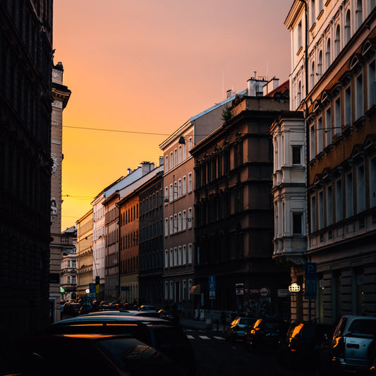 Muutamme uusiin tiloihin